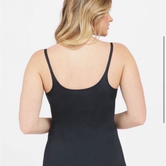 SPANX Suit Your Fancy Open-bust Cami | Medium | Black - Picture 2 of 7